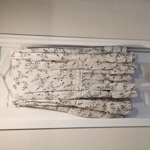 EUC Torrid Size 1  Floral Maxi Skirt